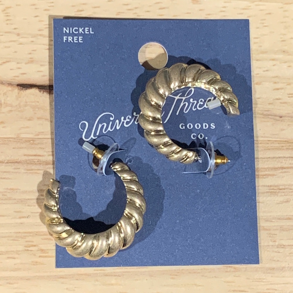 Universal Thread Hoop Earrings Womens OS Gold Tone Twisted Ribbed Croissant Chic